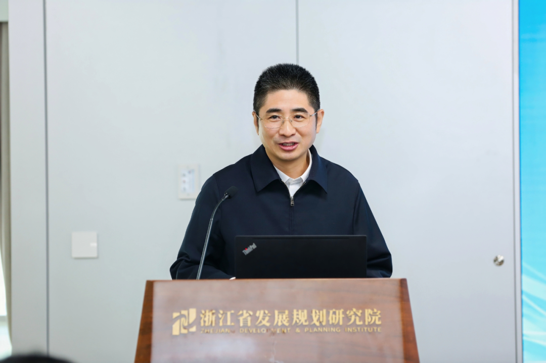 1761812580603707.png 640 (3).png