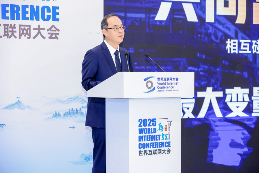 1762478888114740.png 640 (1).png