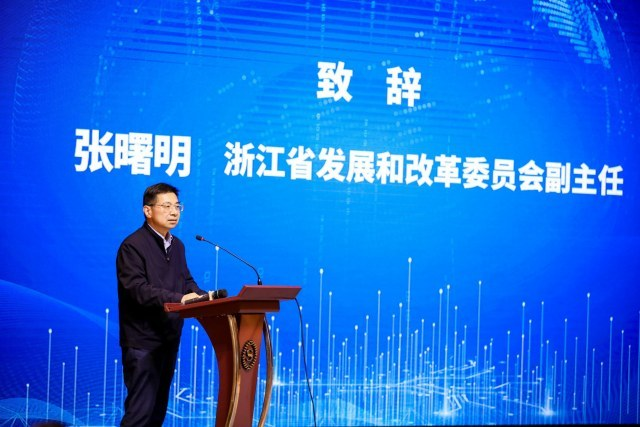 1765759243194893.png 640.png